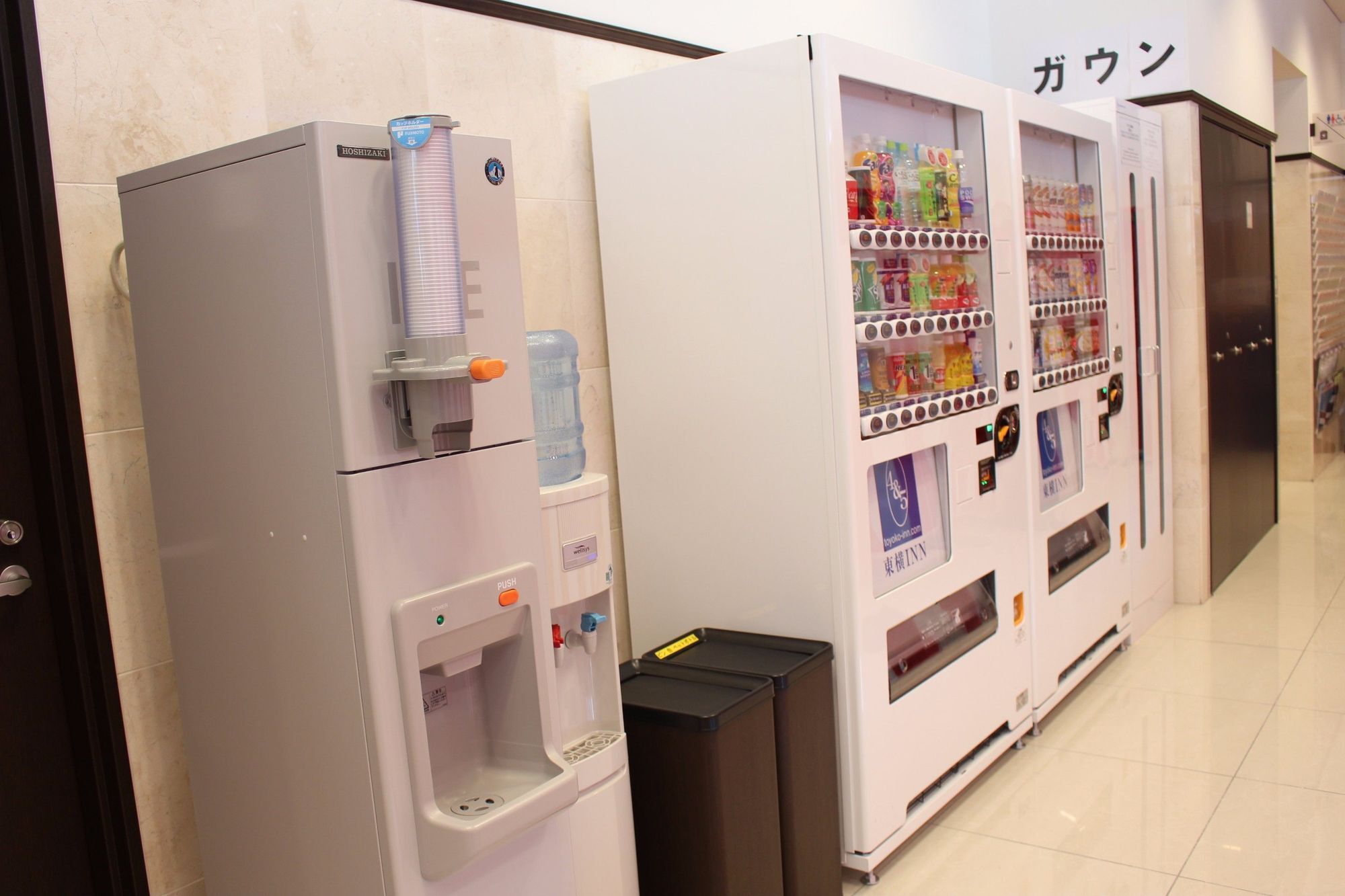 Toyoko Inn Tokyo Eki Yaesu Kita Guchi Kültér fotó